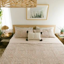 Peking All Décor Abrazo Quilt Set By Jungalow® 13 Peking All Décor Abrazo Quilt Set By Jungalow®