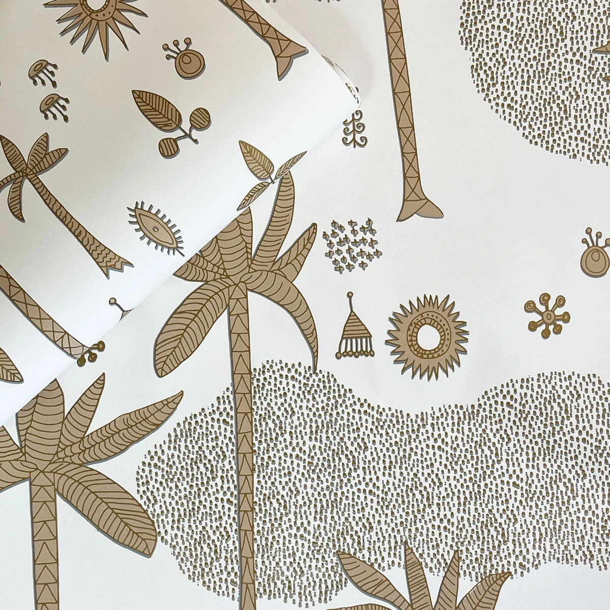 Jungalow® Cosmic Desert Wallpaper In Gold By Justina Blakeney® - Paste The Sheet 9 Jungalow® Cosmic Desert Wallpaper In Gold By Justina Blakeney® - Paste The Sheet