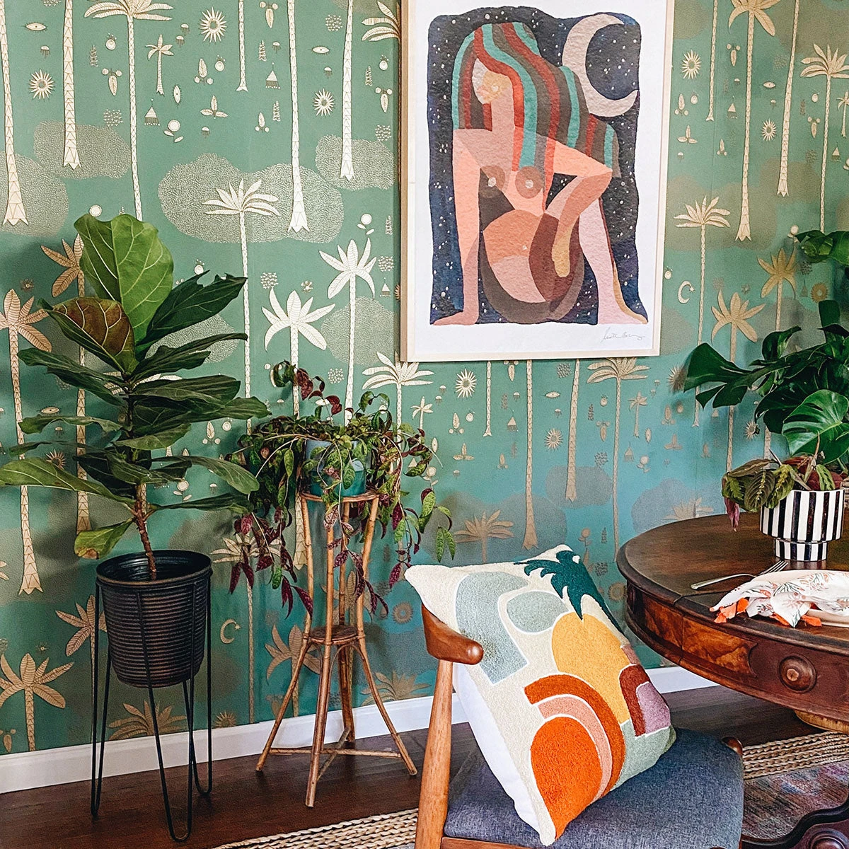 Jungalow® Cosmic Desert Wallpaper In Green By Justina Blakeney® - Sure Strip 6 Jungalow® Cosmic Desert Wallpaper In Green By Justina Blakeney® - Sure Strip