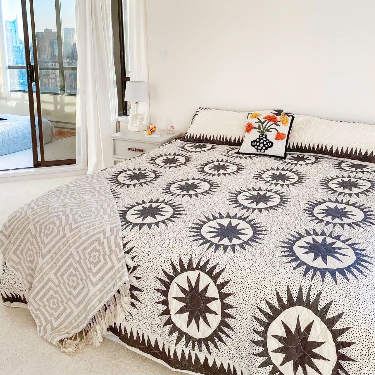 Peking Soleil Quilt Set By Jungalow® 4 Peking Soleil Quilt Set By Jungalow®